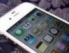 Apple hứa sửa lỗi “ngốn” pin của iPhone 4S