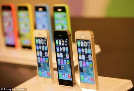 Apple cho phép sửa iPhone ngay tại cửa hàng